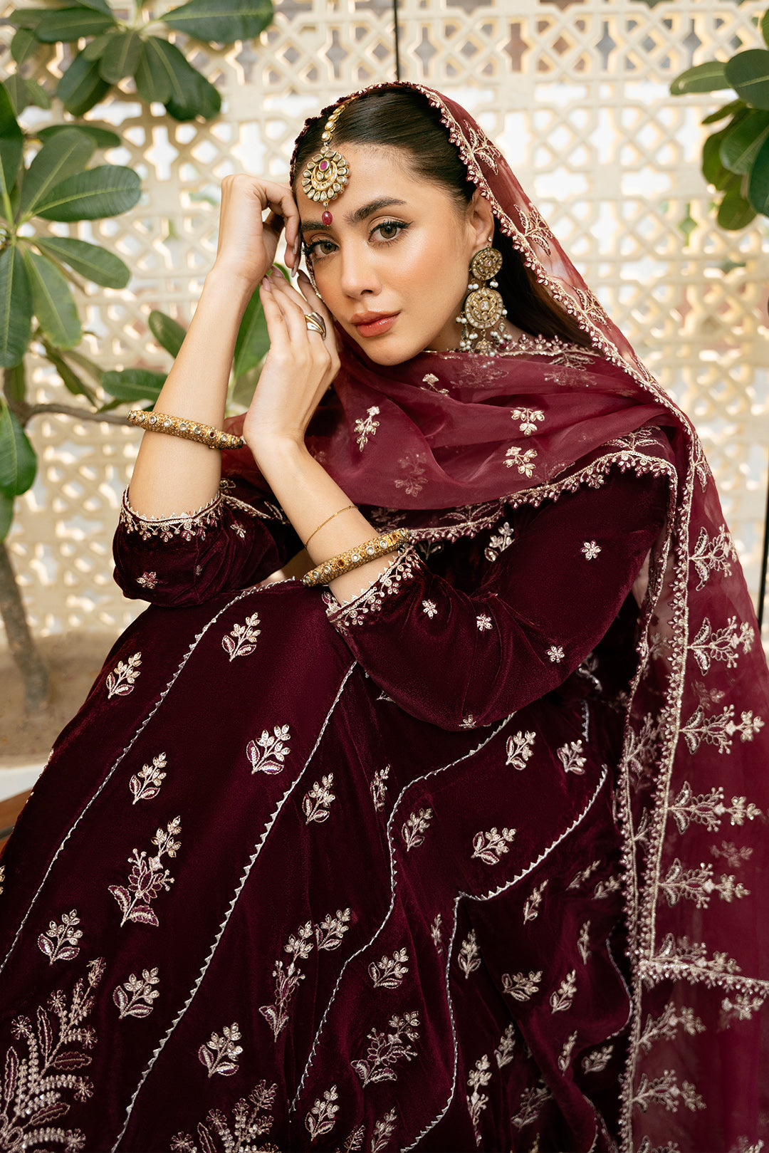 2 Piece - Embroidered Premium Velvet Suit V1007