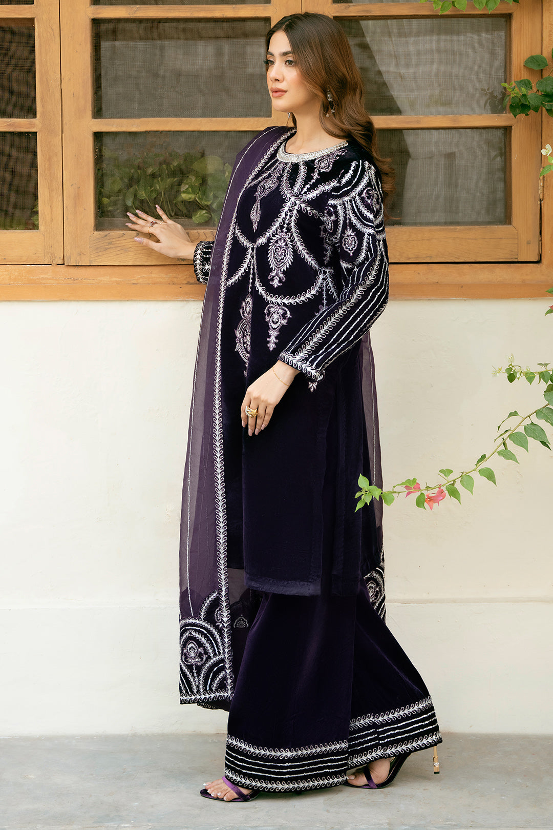 3 Piece - Embroidered Premium Velvet Suit V1011