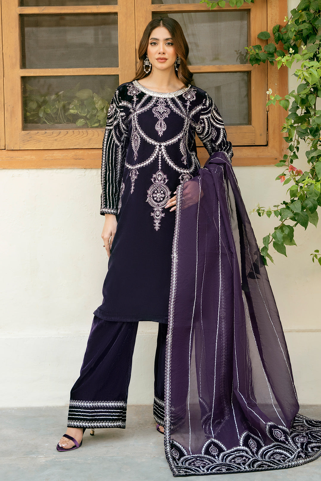 3 Piece - Embroidered Premium Velvet Suit V1011