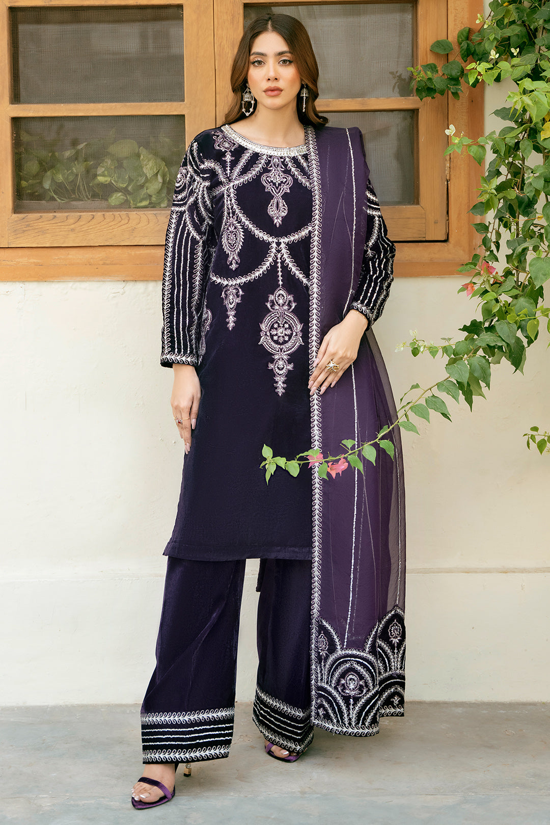 3 Piece - Embroidered Premium Velvet Suit V1011