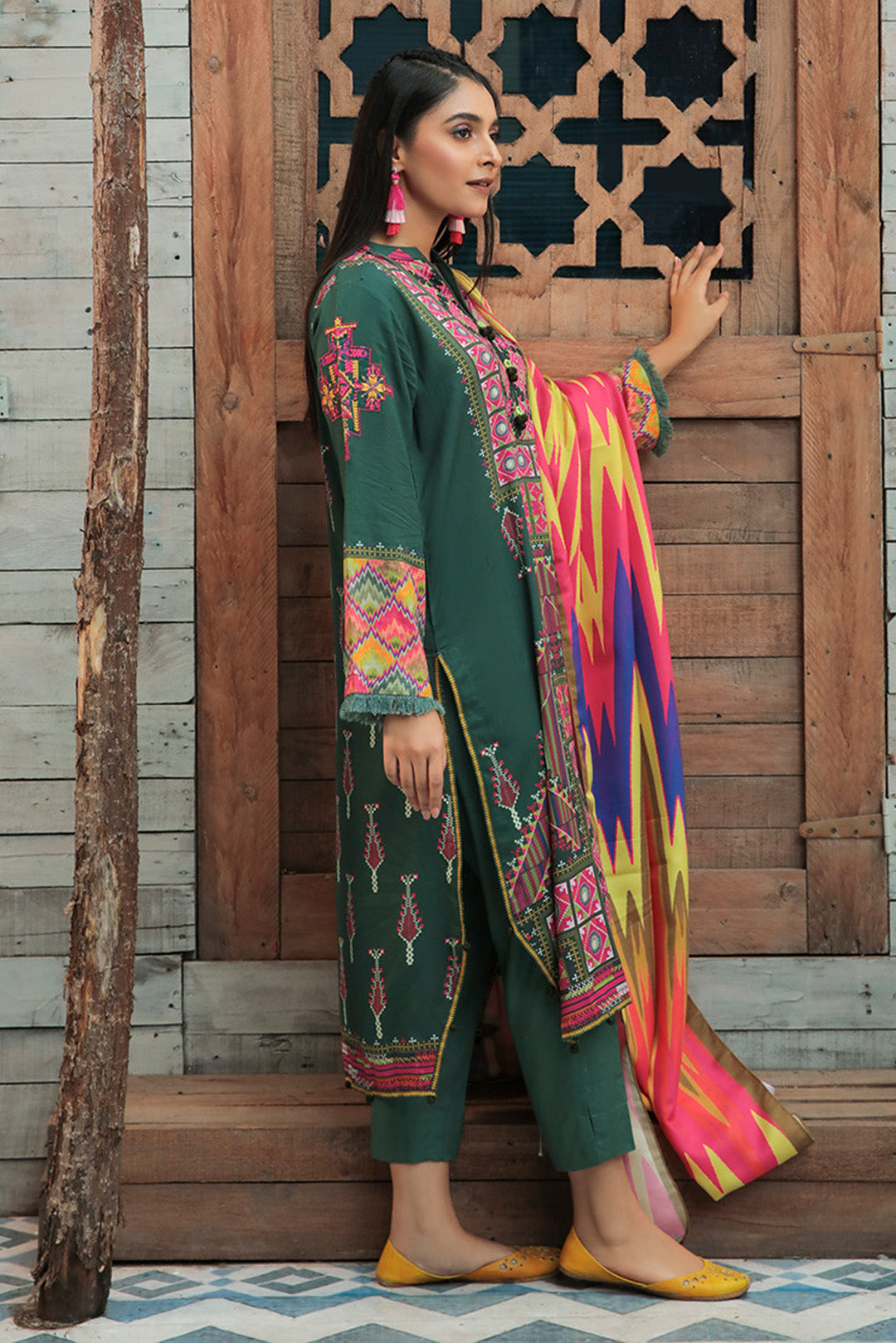 3 Piece - Embroidered Linen Suit P0024
