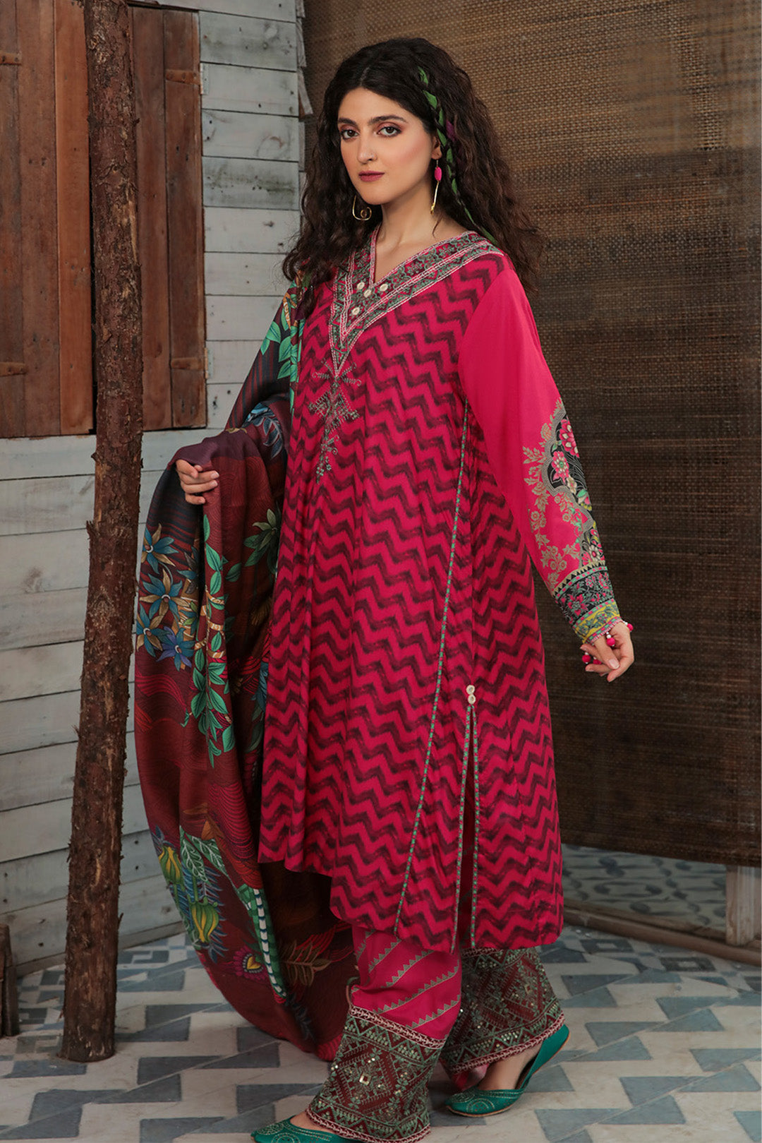 3 Piece - Embroidered Linen Suit P0025