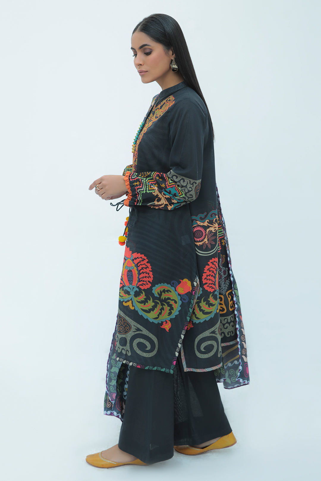 3 Piece - Embroidered Digital Printed Plain Khaddar Suit P0030A