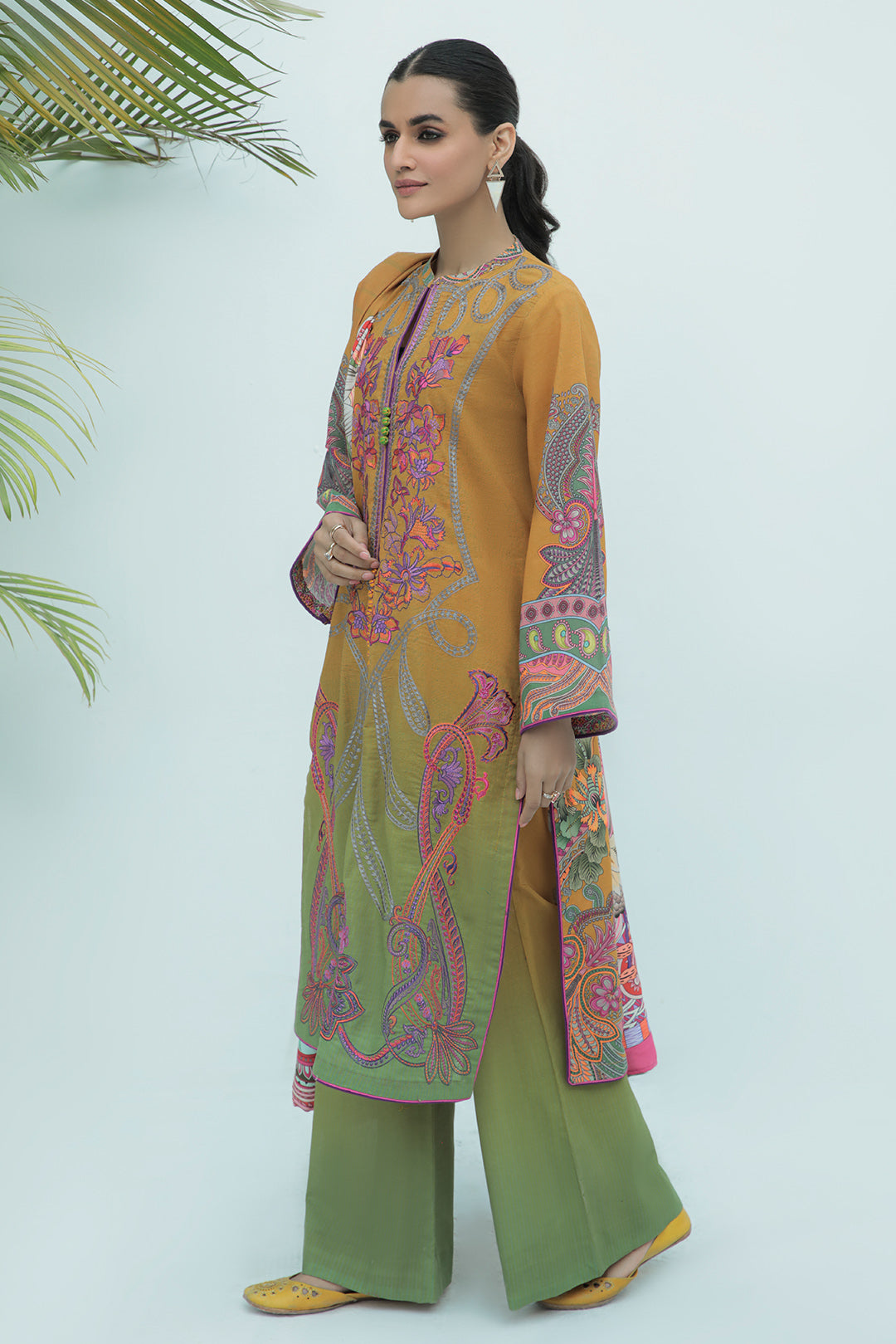 3 Piece - Embroidered Digital Printed Plain Khaddar Suit P0040