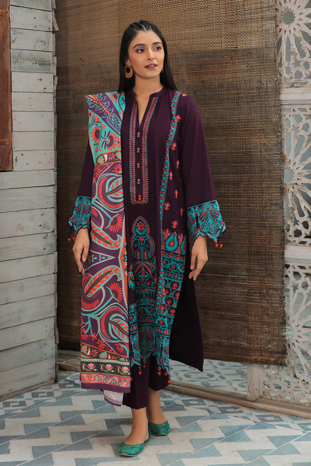 2 Piece - Embroidered Silk Karandi Suit P0045