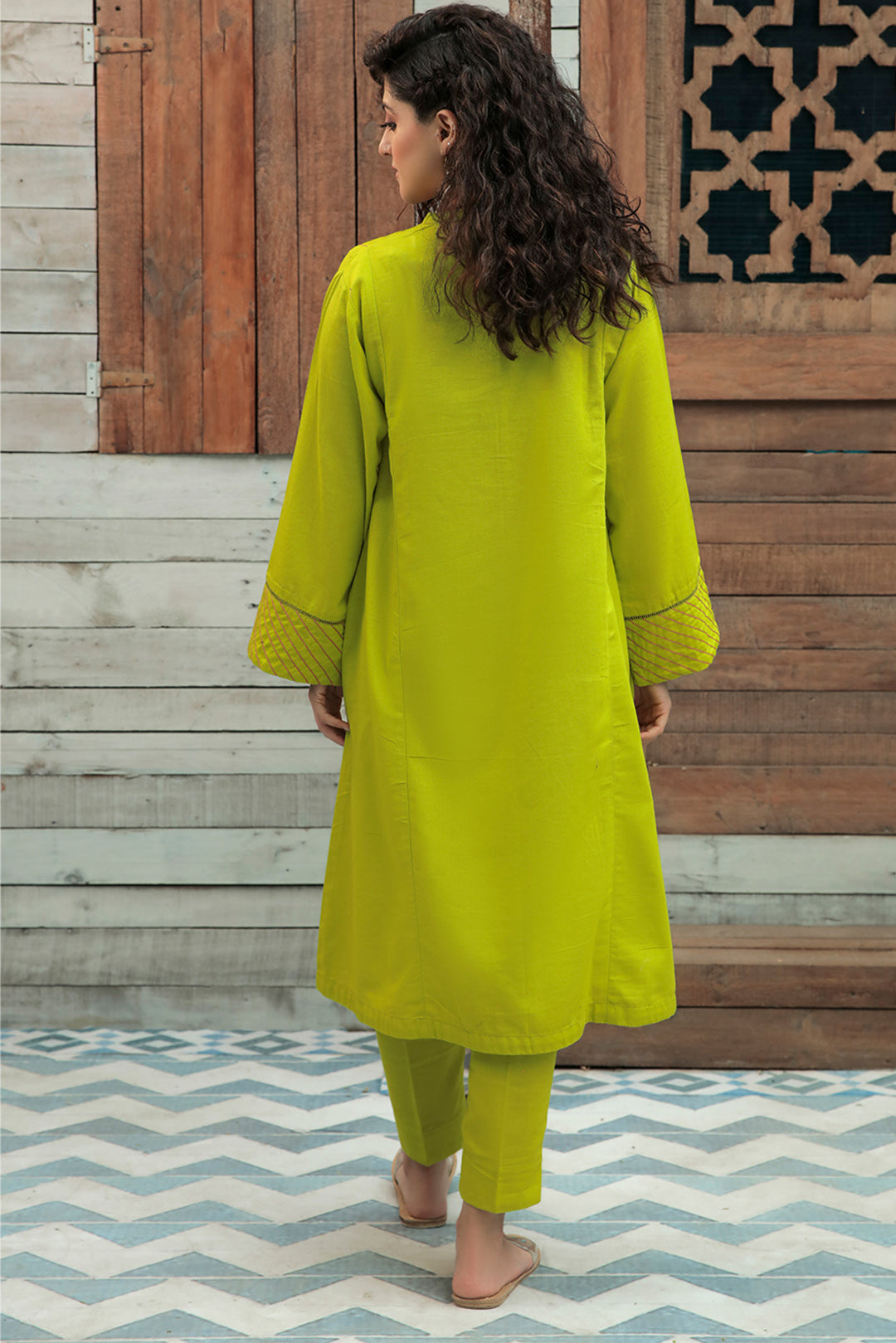 plain color Khaddar suit for ladies