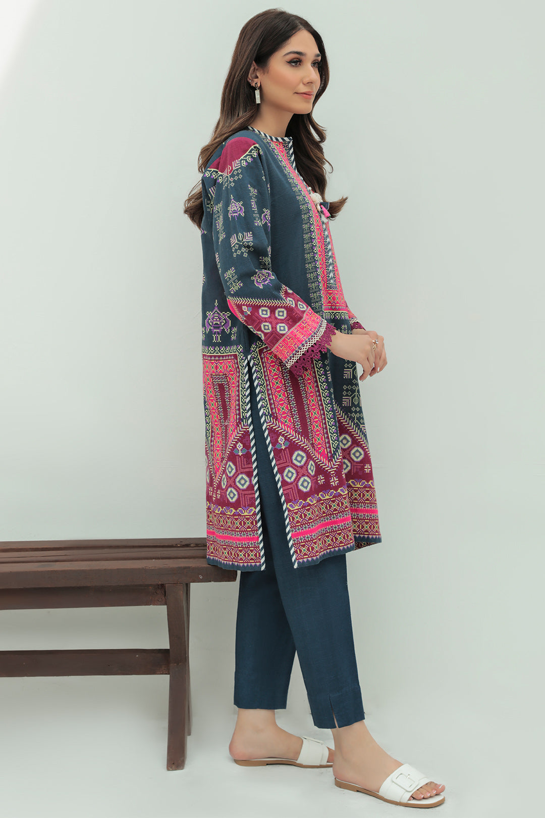 2 Piece - Digital Printed Slub Khaddar Suit P0247