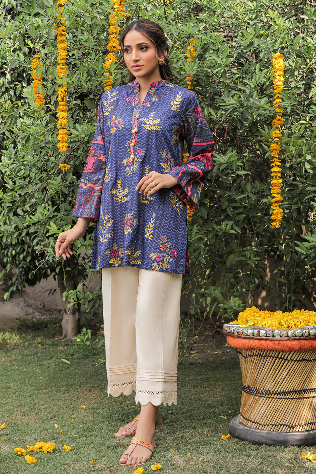 1 Piece - Embroidered Lawn Top P0436 (SO)