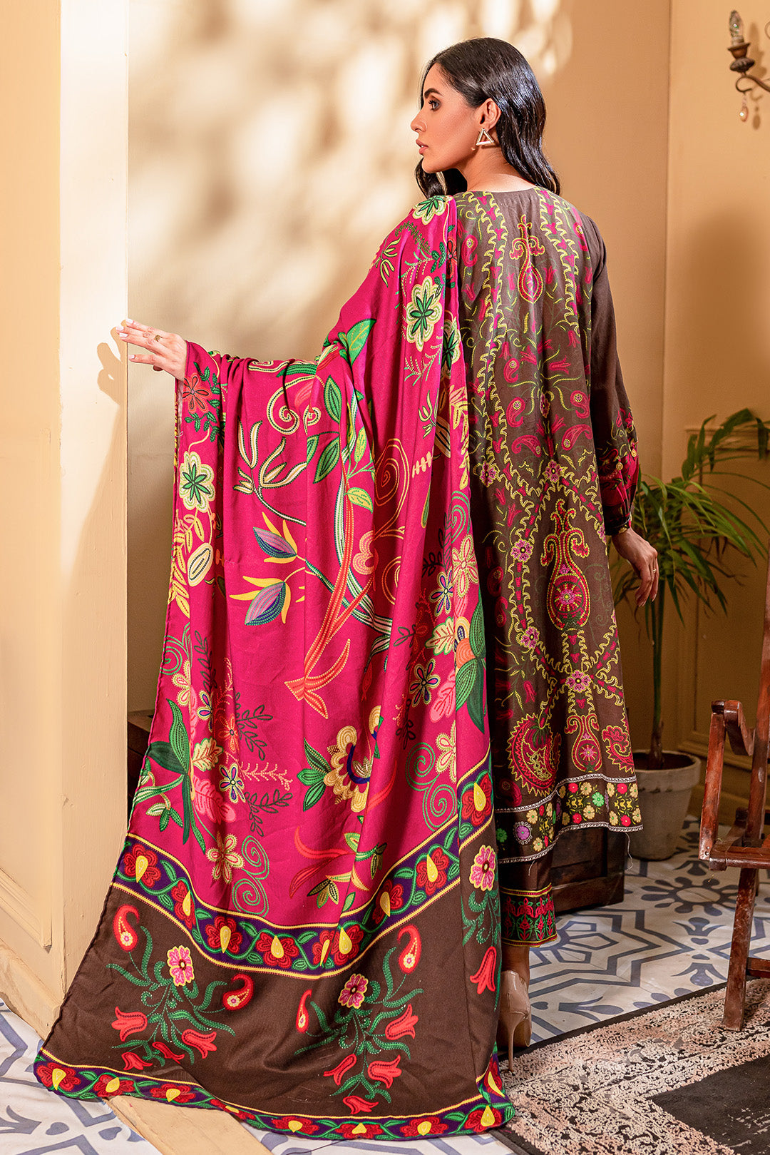 3 Piece - Embroidered Khaddar Suit U0053