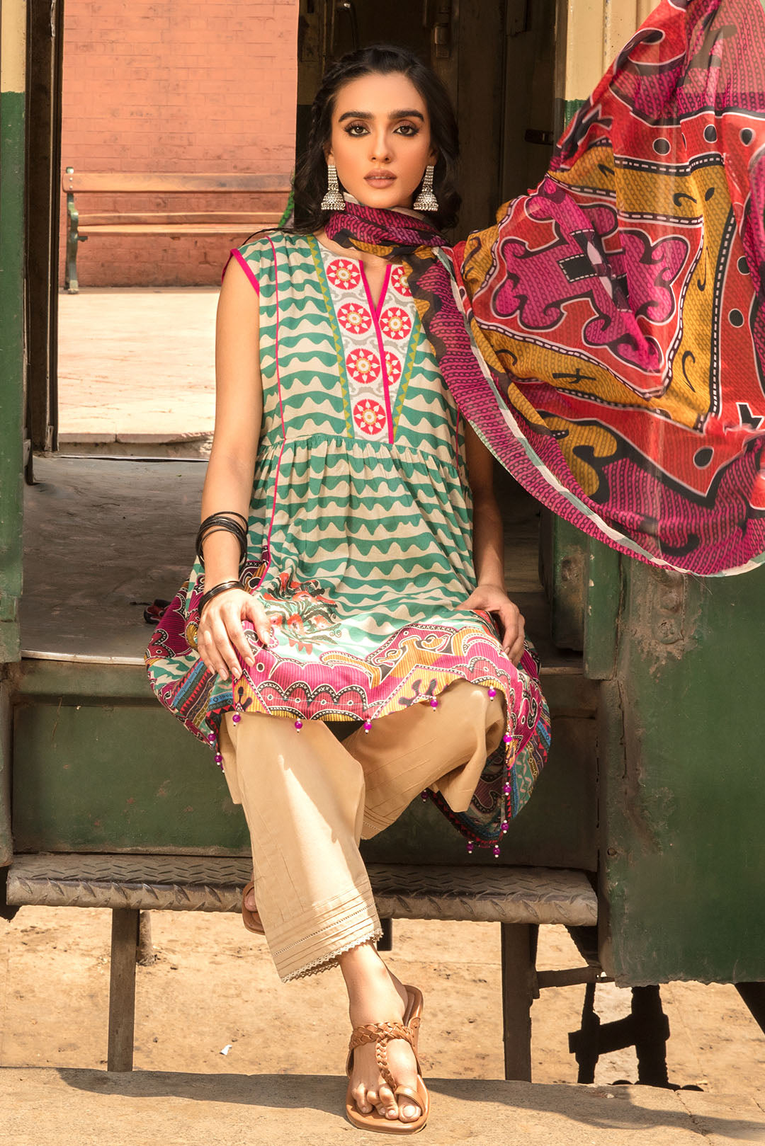 2PC Digital Printed Lawn shirt with Dupatta  - Green U2774